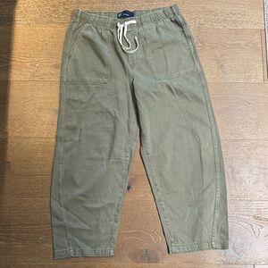 GAP women’s Sage Barrel pants Size L